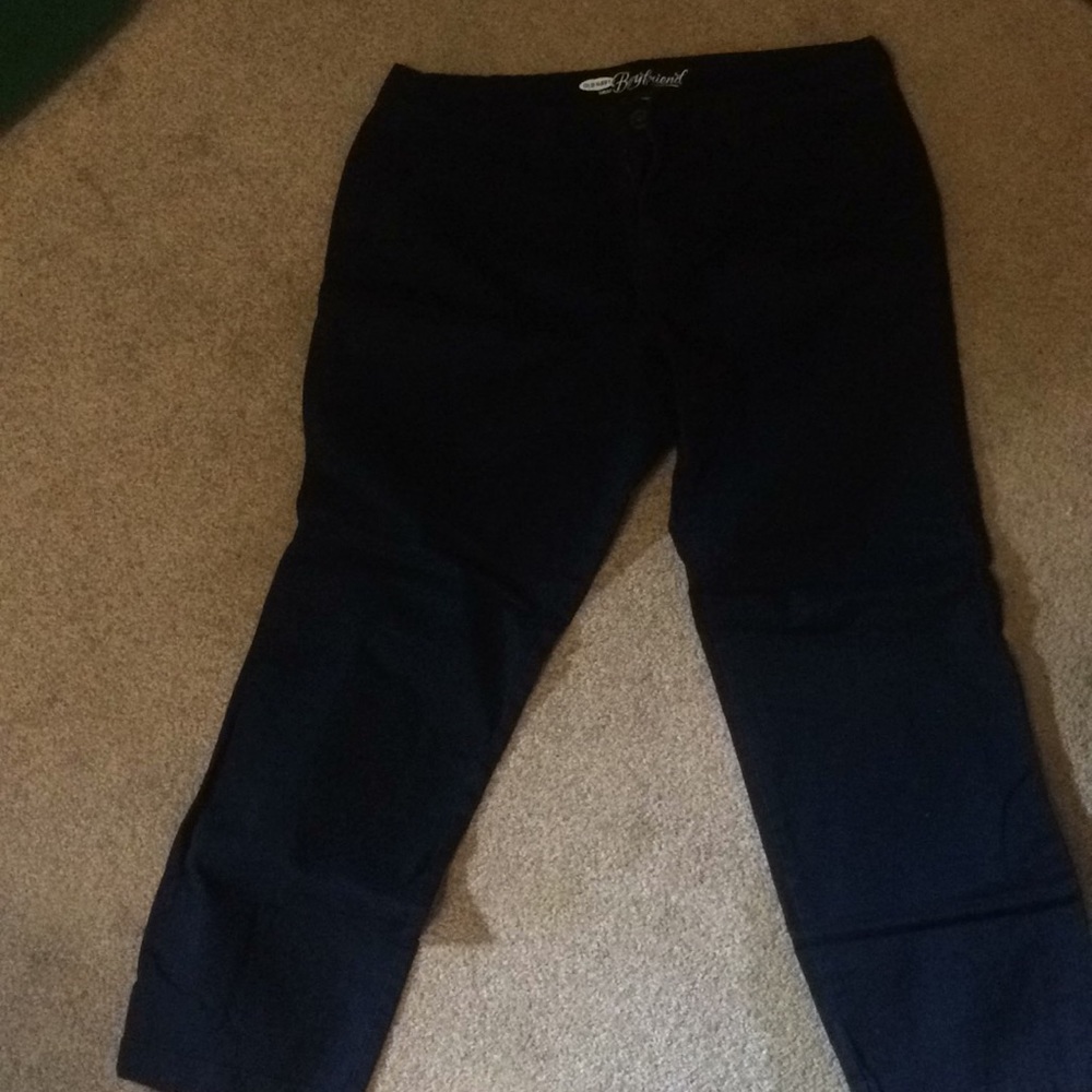 Navy Old Navy Boyfriend Capris